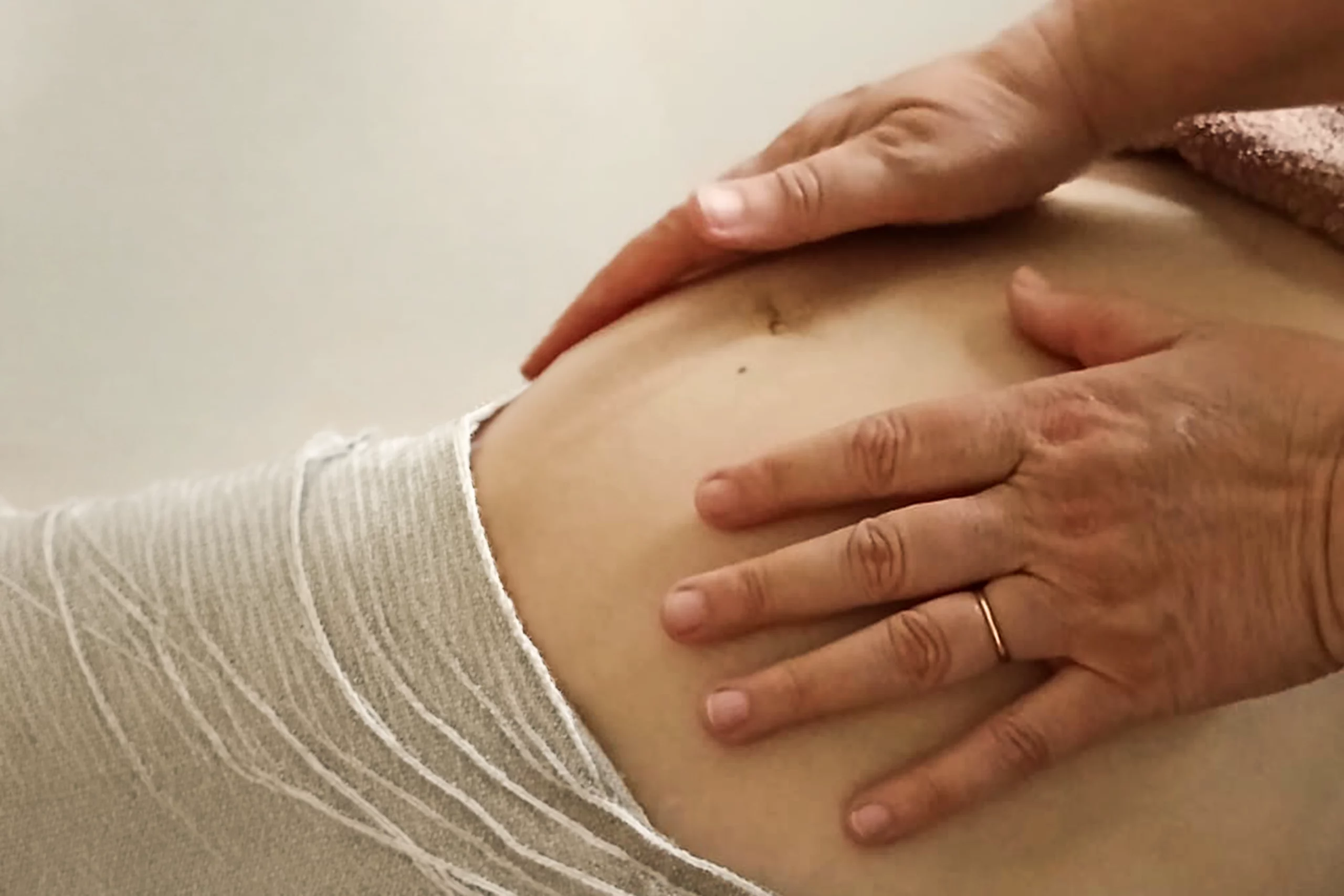 massage-femme-enceinte-soin-detente-relaxation